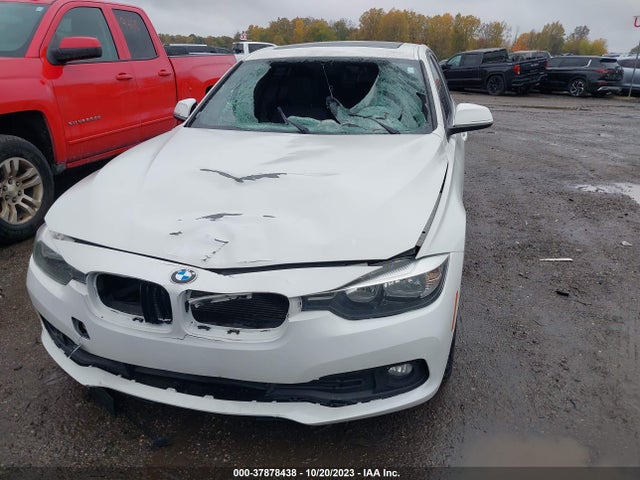 BMW 320i Xdrive 2016 WBA8A3C52GK551700 Image 6