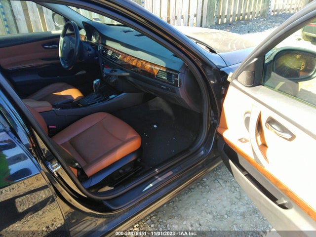 2011 BMW 3 SERIES 328I XDRIVE VIN: WBAPK5G5XBNN24332