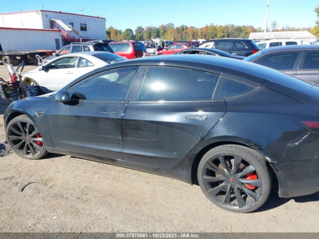 5YJ3E1EB8KF231067 Tesla Model 3 Performance/long Range