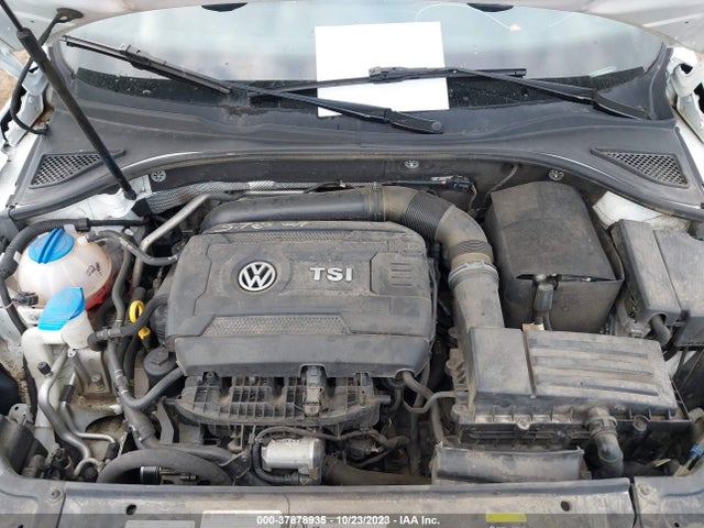 1VWGT7A33HC081834 Volkswagen Passat 1.8t Se W/technology