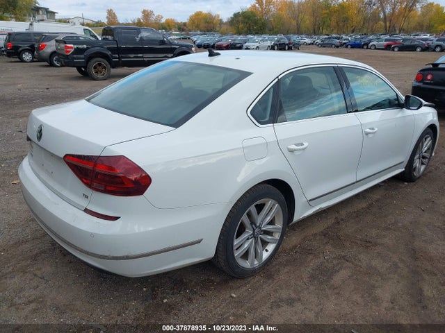 1VWGT7A33HC081834 Volkswagen Passat 1.8t Se W/technology