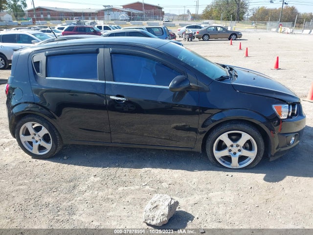 Chevrolet SONIC LTZ 2015 1G1JE6SB3F4101244 Image 13