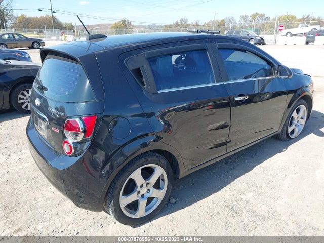 Chevrolet SONIC LTZ 2015 1G1JE6SB3F4101244 Image 4