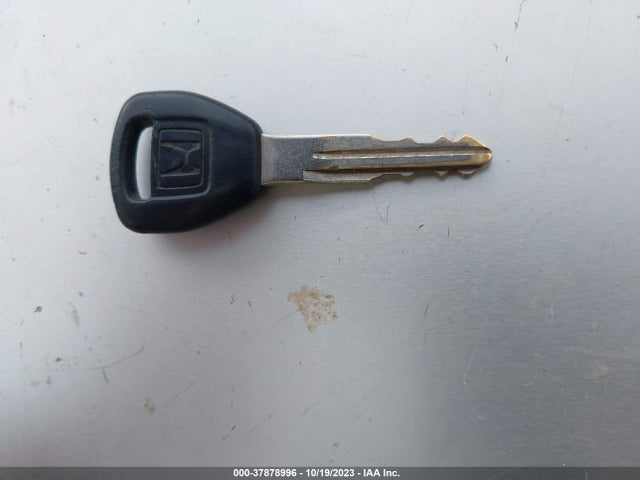 2001 HONDA CIVIC HX VIN: 1HGEM21701L022664