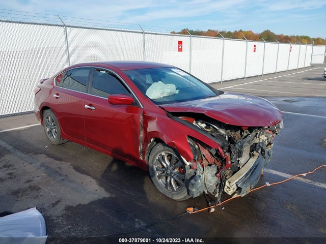 Nissan Altima 2.5 S 2015 1N4AL3AP8FC485056 Image 1