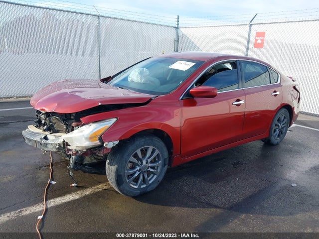 Nissan Altima 2.5 S 2015 1N4AL3AP8FC485056 Image 2