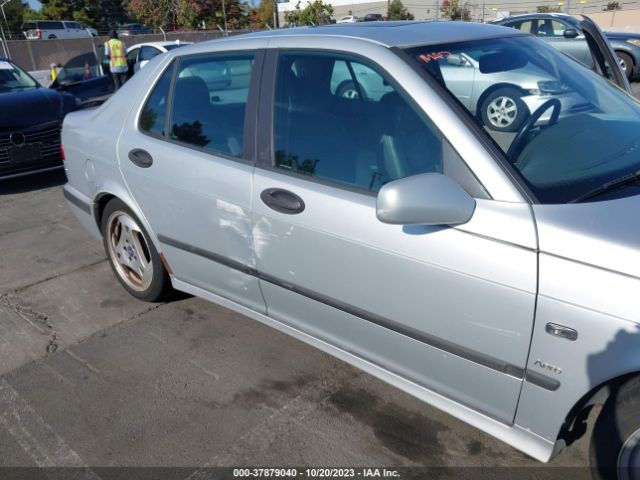 2001 SAAB 9-5 YS3EH48G013024668 Photo 5