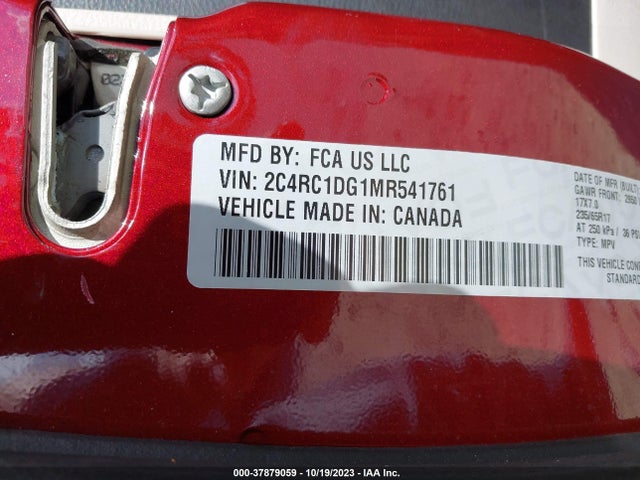 2C4RC1DG1MR541761 Chrysler Voyager Lxi