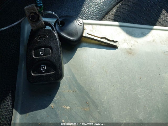 2012 HYUNDAI TUCSON GLS VIN: KM8JU3AC7CU340628