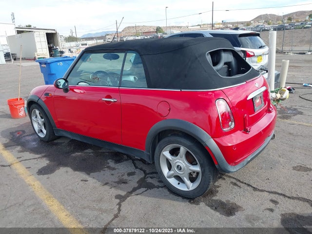 2005 MINI COOPER CONVERTIBLE WMWRF33455TF62343 Photo 2