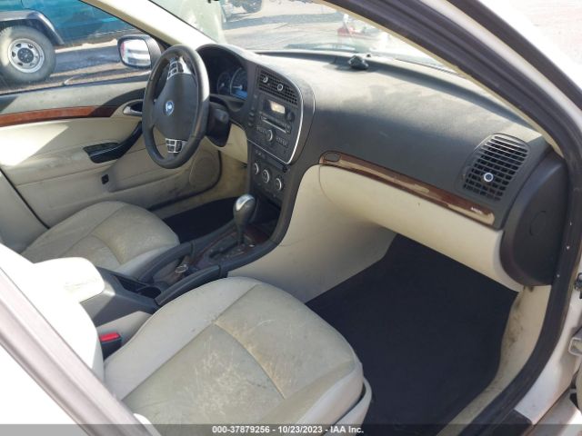 2011 SAAB 9-3 YS3FA4CY0B1314267 Photo 4