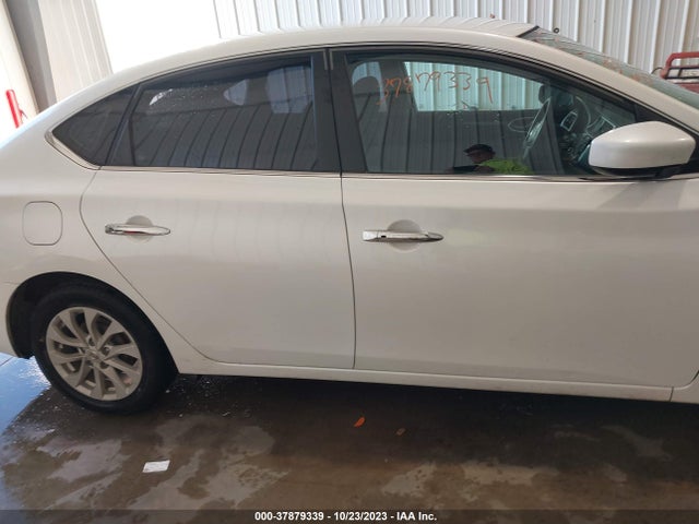 2018 NISSAN SENTRA SV VIN: 3N1AB7AP4JL656308