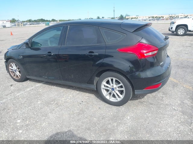 2018 FORD FOCUS SE VIN: 1FADP3K23JL324045