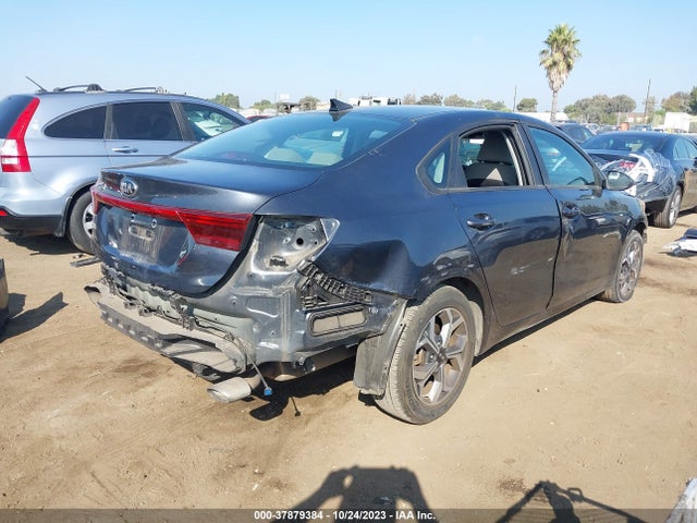 2021 KIA FORTE LXS VIN: 3KPF24AD3ME402301