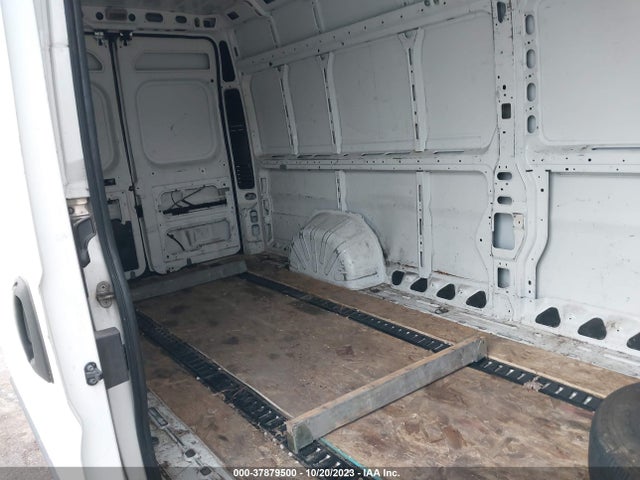 RAM Promaster Cargo Van 2016 3C6URVJG9GE100431 Image 8