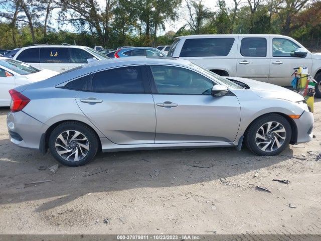 Honda CIVIC EX 2017 19XFC2F73HE026371 Image 13