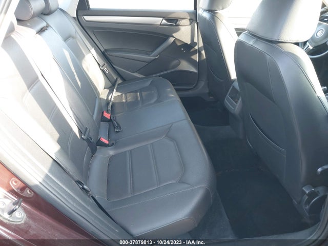 1VWAT7A30EC062353 Volkswagen Passat Wolfsburg Ed