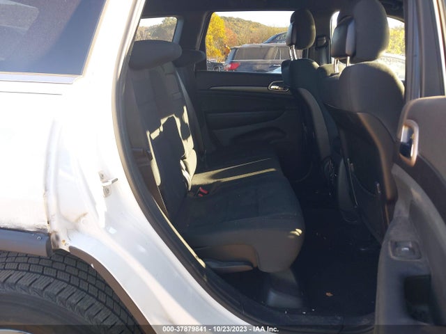 1C4RJFAG7FC942184 Jeep Grand Cherokee Laredo