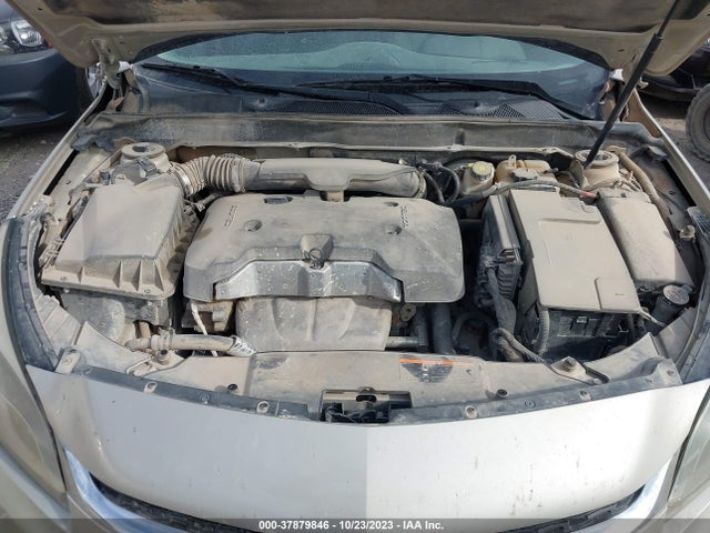 Chevrolet lkw 2015 1G11A5SL7FF322350 Image 21