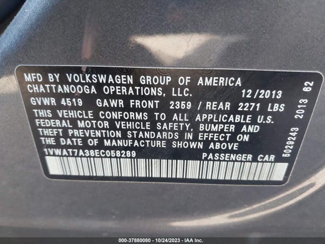 1VWAT7A38EC058289 Volkswagen Passat Wolfsburg Ed
