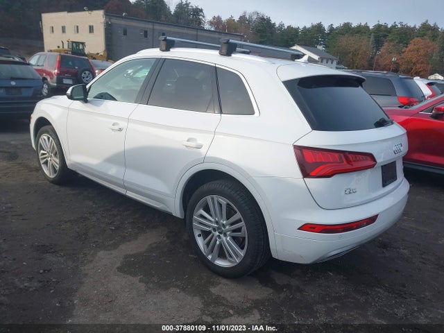 WA1BNAFY0K2115129 Audi Q5 45 Premium