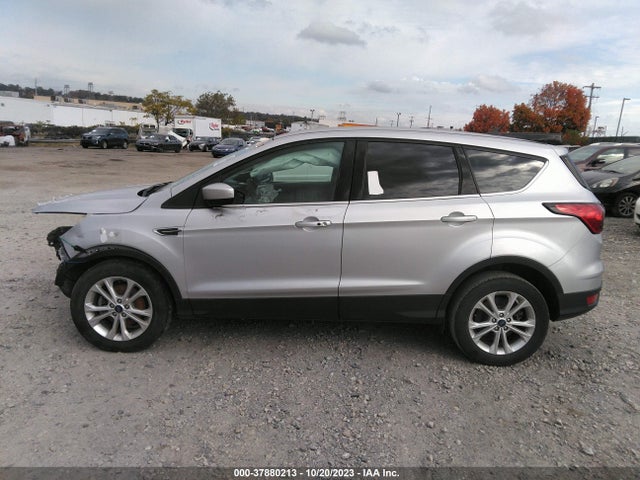2019 FORD ESCAPE SE VIN: 1FMCU0GDXKUB84249