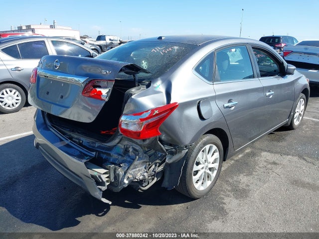 Nissan SENTRA SV 2018 3N1AB7AP7JL629054 Image 4