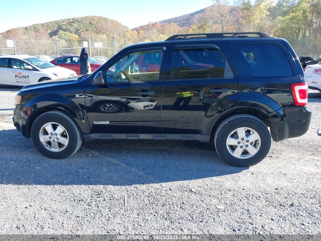 2008 FORD ESCAPE XLT VIN: 1FMCU03118KA52142