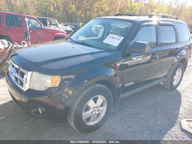 2008 FORD ESCAPE XLT VIN: 1FMCU03118KA52142