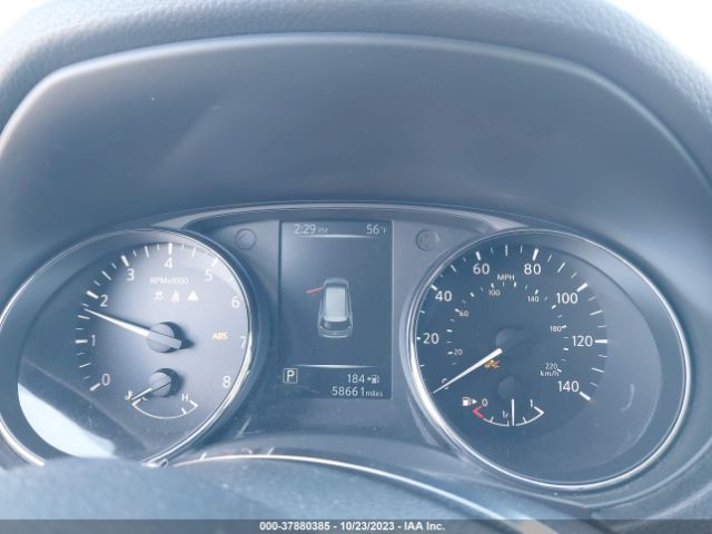 5N1AT2MT8HC879782 Nissan Rogue Sl
