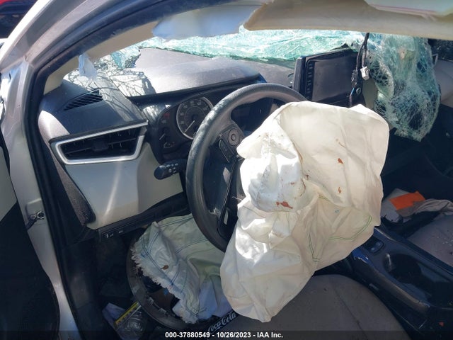 2022 TOYOTA COROLLA LE VIN: JTDEPMAE4NJ205454
