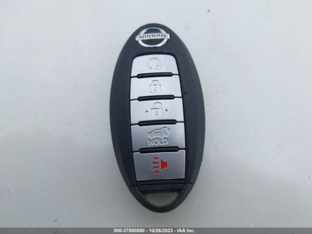 JN8AT2MT3JW458436 Nissan Rogue Sl
