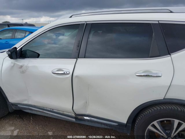 JN8AT2MT3JW458436 Nissan Rogue Sl