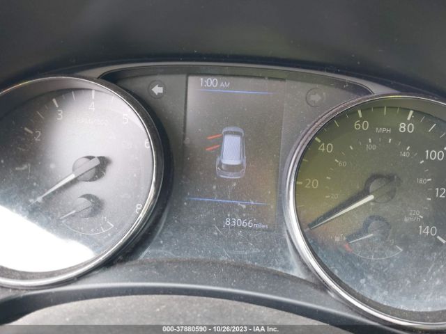 JN8AT2MT3JW458436 Nissan Rogue Sl