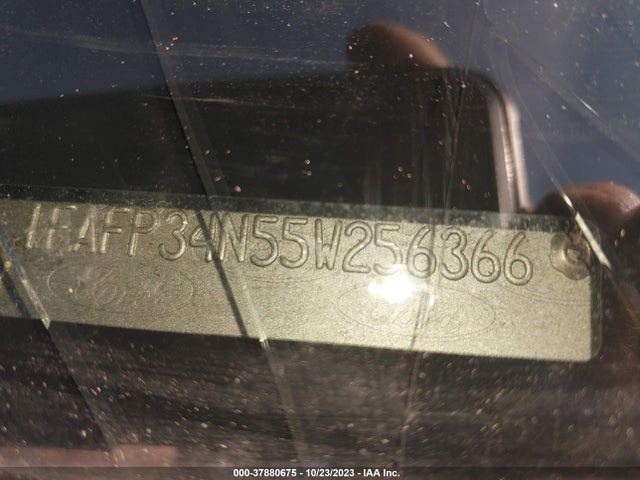 2005 FORD FOCUS SE VIN: 1FAFP34N55W256366