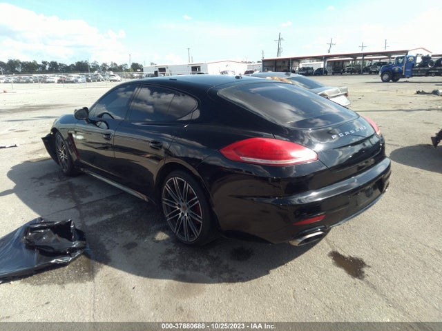 2016 PORSCHE PANAMERA WP0AA2A74GL001007 Photo 2