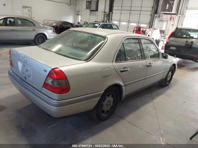 1994 MERCEDES-BENZ C 280 VIN: WDBHA28E6RF067173