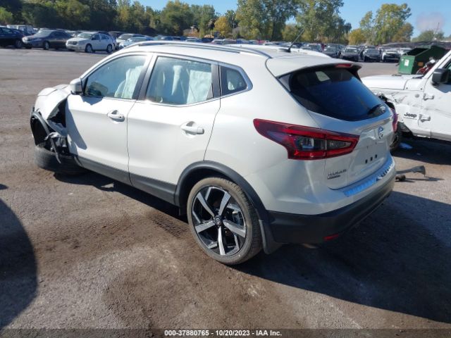 JN1BJ1CW4NW496701 Nissan Rogue Sport Sl