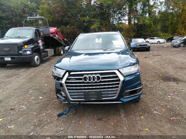 Audi Q7 Premium Plus 2018 WA1LAAF75JD025727 Image 12