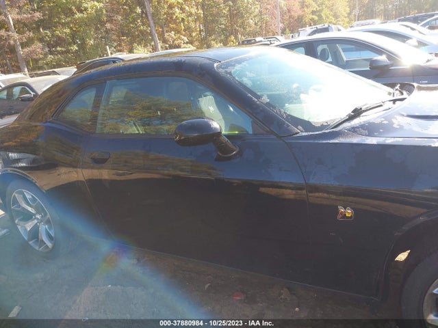 Dodge Challenger 392 Hemi Scat Pack Shaker 2016 2C3CDZFJ1GH299806 Image 14