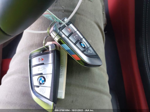 BMW 8 Series M850i 2022 аукцион фото