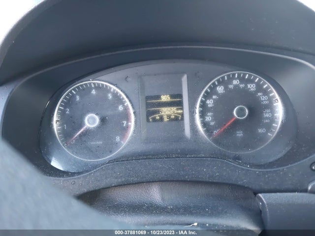 3VWD17AJ4EM254357 Volkswagen Jetta Sedan Se
