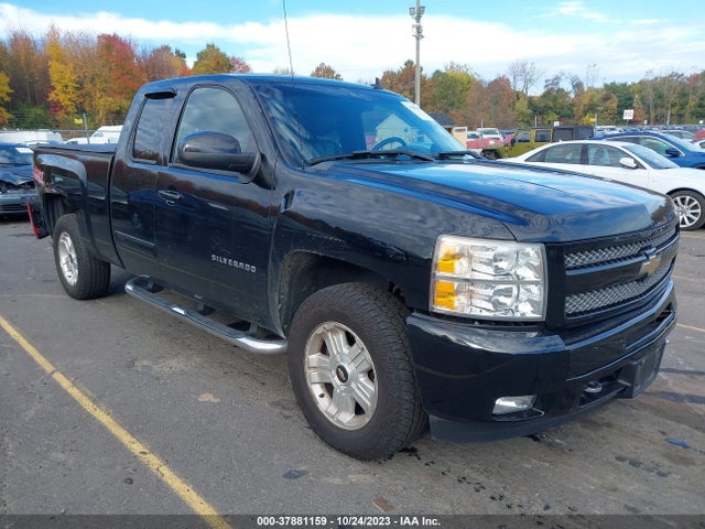 2011 CHEVROLET SILVERADO 1500 LTZ VIN: 1GCRKTE34BZ242827