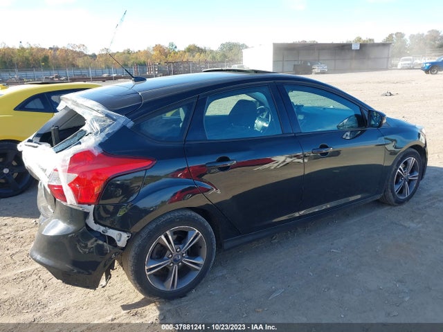 2014 FORD FOCUS SE VIN: 1FADP3K28EL416984