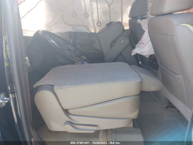 1GKS2GKC4HR224256 GMC Yukon Xl Slt