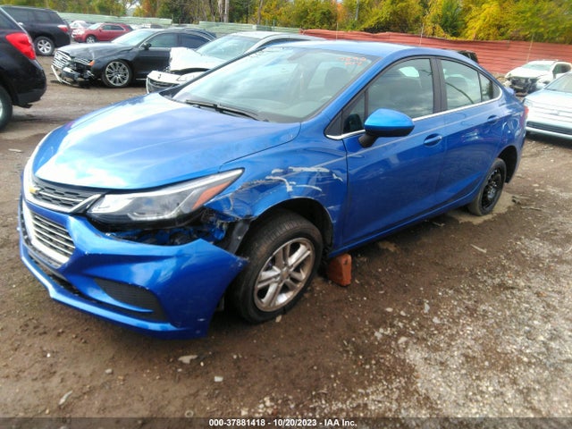 Chevrolet CRUZE LT 2017 1G1BE5SM6H7167692 Image 2
