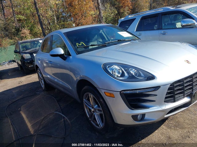 2016 PORSCHE MACAN WP1AB2A57GLB56709 Photo 0