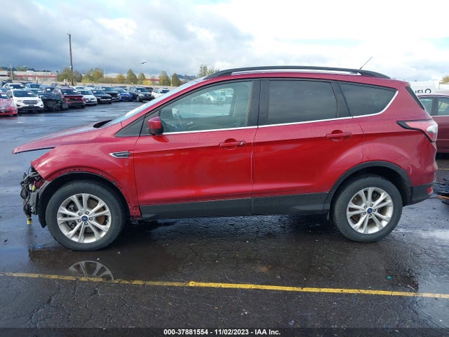 2018 FORD ESCAPE SE VIN: 1FMCU9G93JUC89231