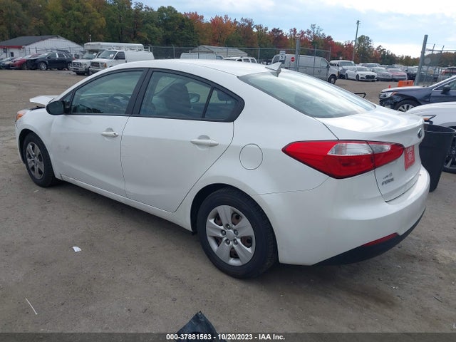 2015 KIA FORTE LX VIN: KNAFX4A65F5353410