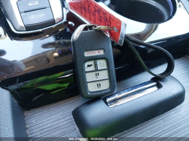 5FNYF6H00HB082110 Honda Pilot Elite